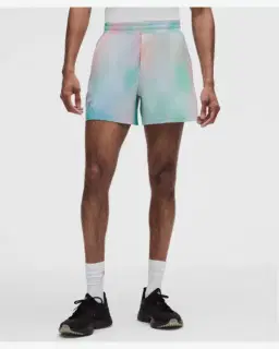 Lululemon Short Pace Breaker No Forrado Pride 13 Cm Hombre – 2/5