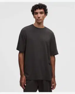 Lululemon Camiseta Becalm Corte Holgado Hombre – 1/5