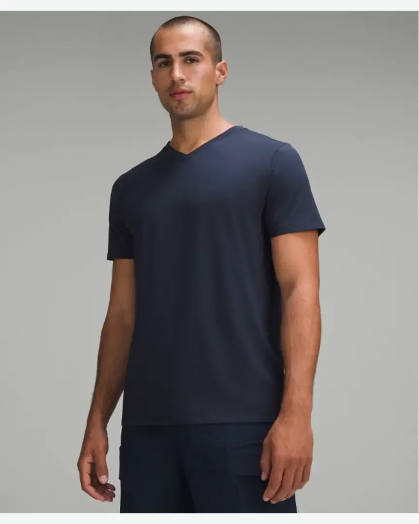 Lululemon Camiseta de Cuello en V Fundamental Hombre