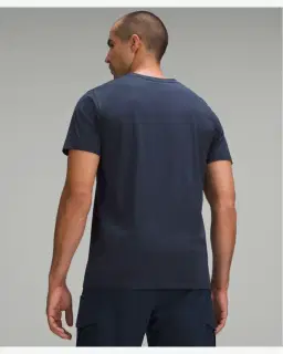 Lululemon Camiseta de Cuello en V Fundamental Hombre – 3/5