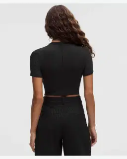 Lululemon Camiseta Corto Con Dobladillo Recto Hold Tight Mujer – 3/5
