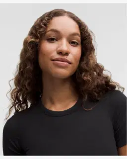 Lululemon Camiseta Corto Con Dobladillo Recto Hold Tight Mujer – 4/5