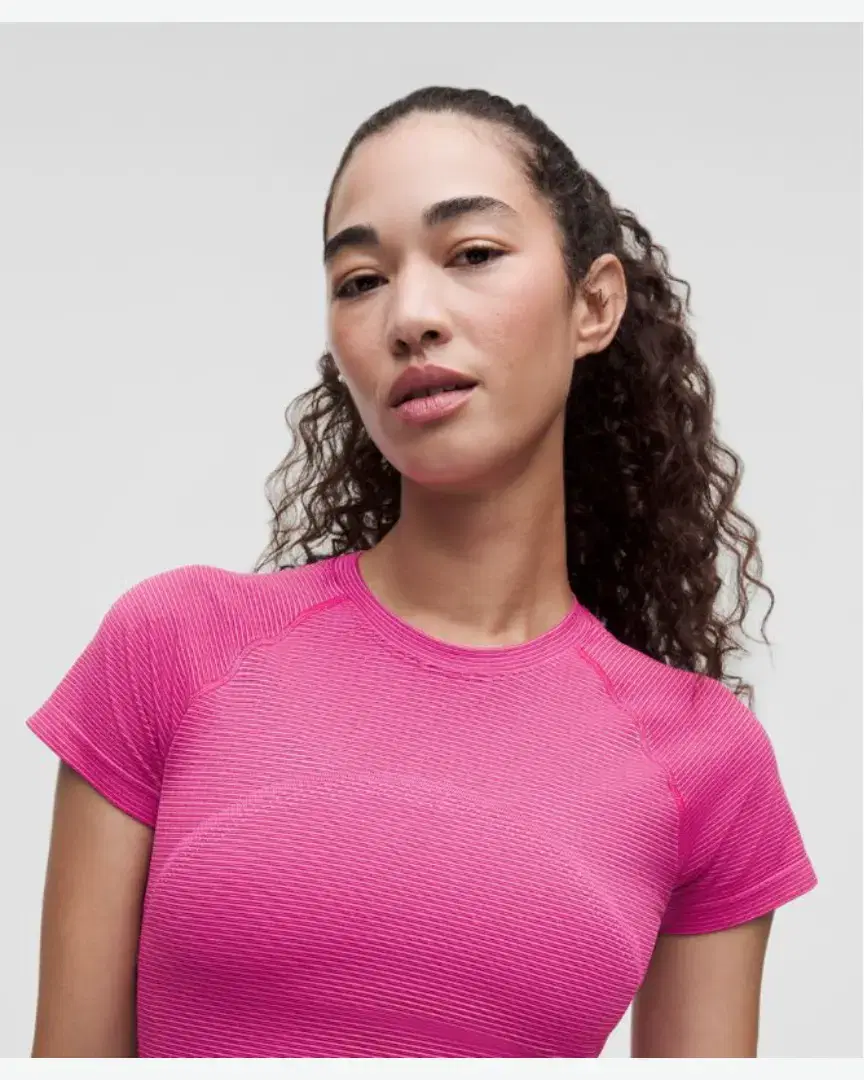 Lululemon Camiseta Corto Swiftly Tech 2 W - LW3IVES_076909 (3) au meilleur prix !