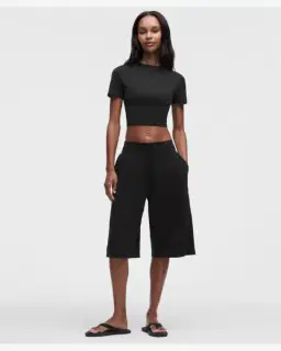 Camiseta corta Wundermost de Lululemon con cuello redondo en Nulu ultra suave Mujer – 2/5
