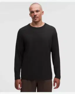 Lululemon Camiseta de Manga Larga Corte Clásico Hombre – 1/5