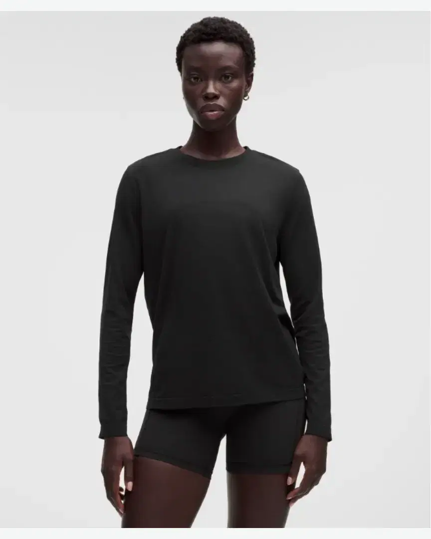 Lululemon Camiseta de Manga Larga Swiftly Relaxed Nueva Corte W - Women (24) au meilleur prix !