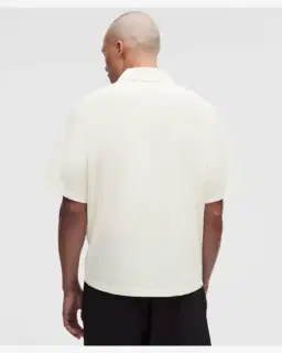 Lululemon Camisa de Cuello con Manga Corta Unshaken Hombre – 3/5