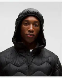Lululemon Chaqueta Con Capucha Featherweight De Pluma 900 Cuin Hombre – 4/5