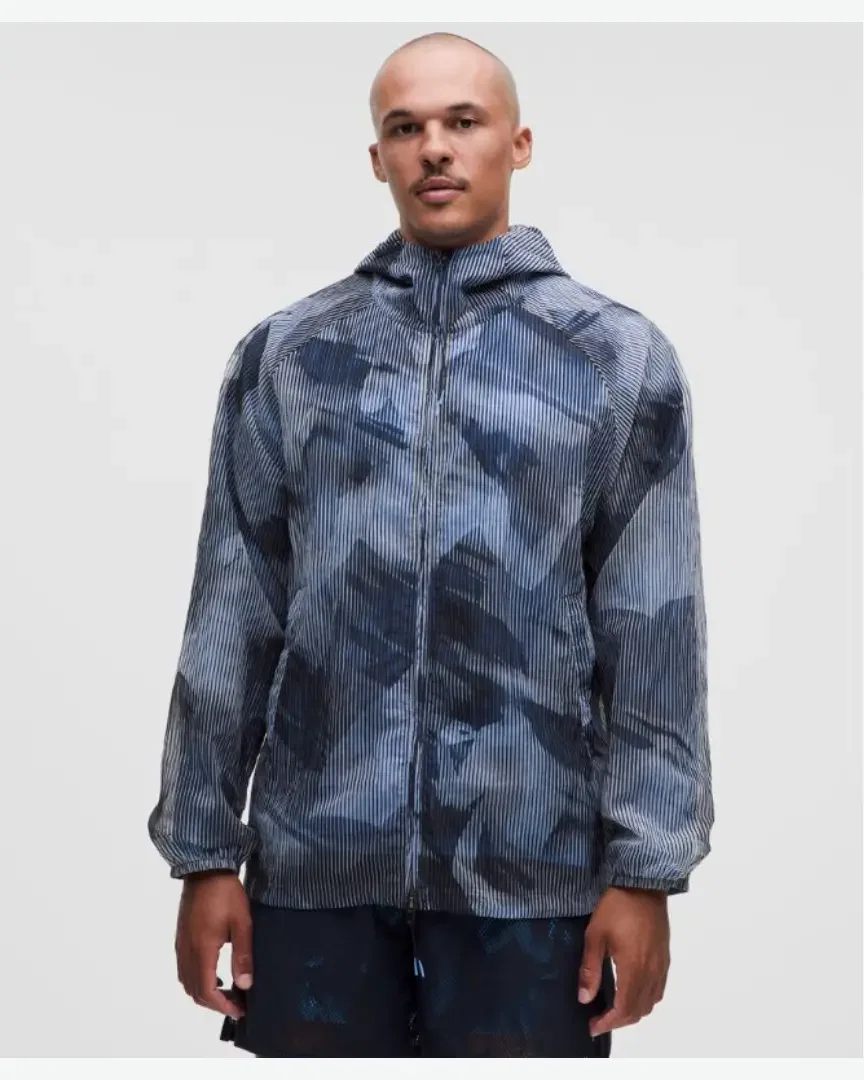 Lululemon Chaqueta De Superposiciones Transparentes Colección Slnsh M