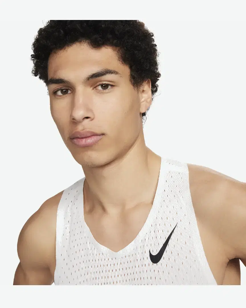 Camiseta Dri-Fit Adv Nike Aeroswift M - FN4231-121 (2) au meilleur prix !