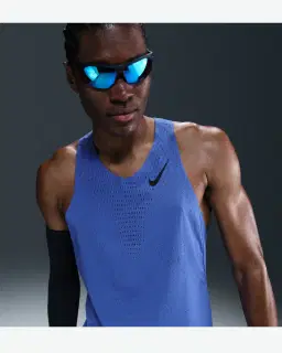 Camiseta Dri-Fit Adv Nike Aeroswift Hombre – 1/4