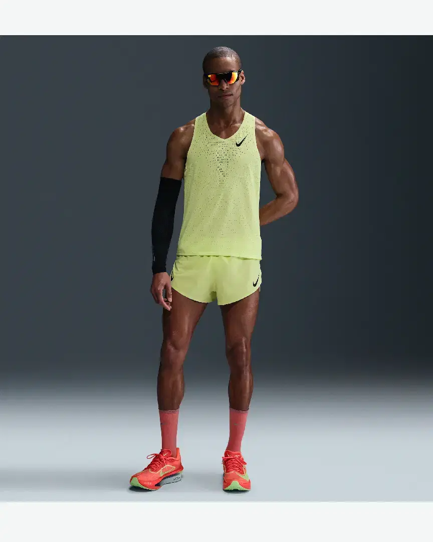 Camiseta Dri-Fit Adv Nike Aeroswift M - FN4231-736 (3) au meilleur prix !