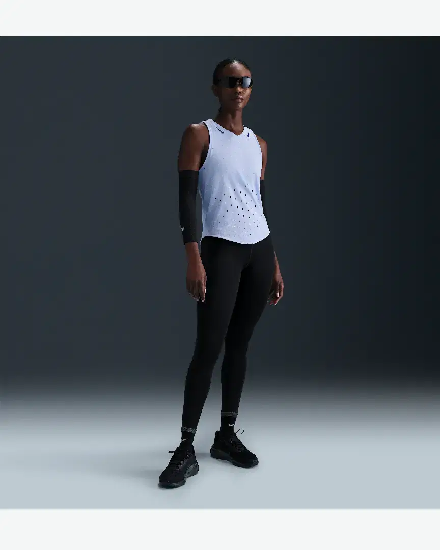 Camisetas sin mangas Nike W Nk Arswft Dfadv Singlet W - FN2504-057 (3) au meilleur prix !