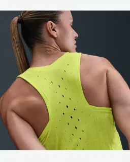 Camisetas sin mangas Nike Mujer Nk Arswft Dfadv Singlet Mujer – 2/4