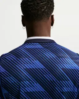 Camiseta Replica de la Selección Francesa de Fútbol Local – 3/5