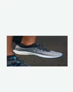 Mizuno Wave Rider 27 Hombre – 7/10