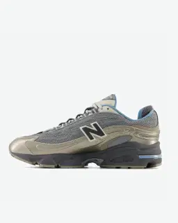New Balance 1000D Unisex – 3/6