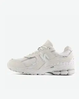 New Balance 2002Dx Protection Pack Gore-Tex® Unisex – 1/6