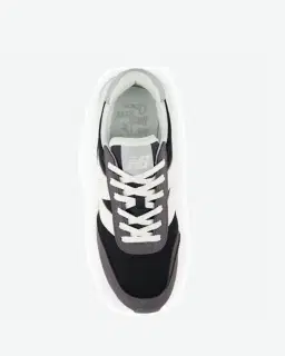 New Balance 370 Unisex – 4/6