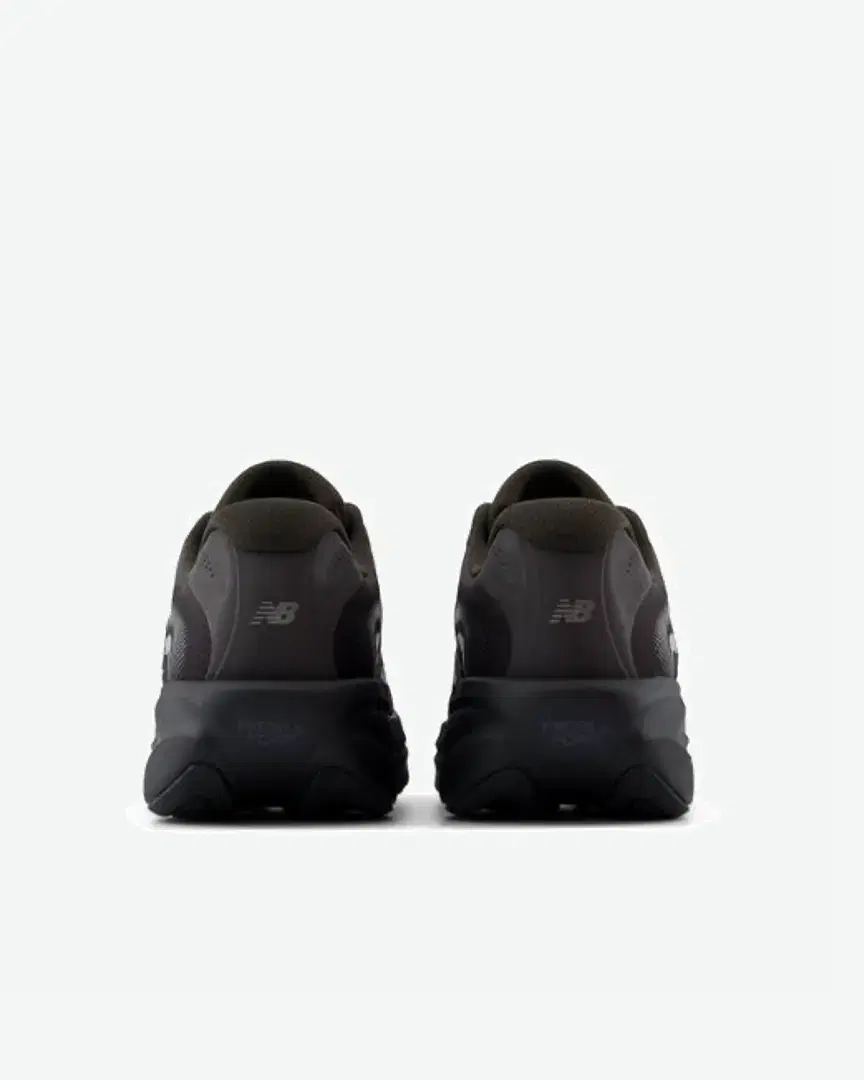 New Balance Ellipse Pykrete W - WELPS3ZU (4) au meilleur prix !