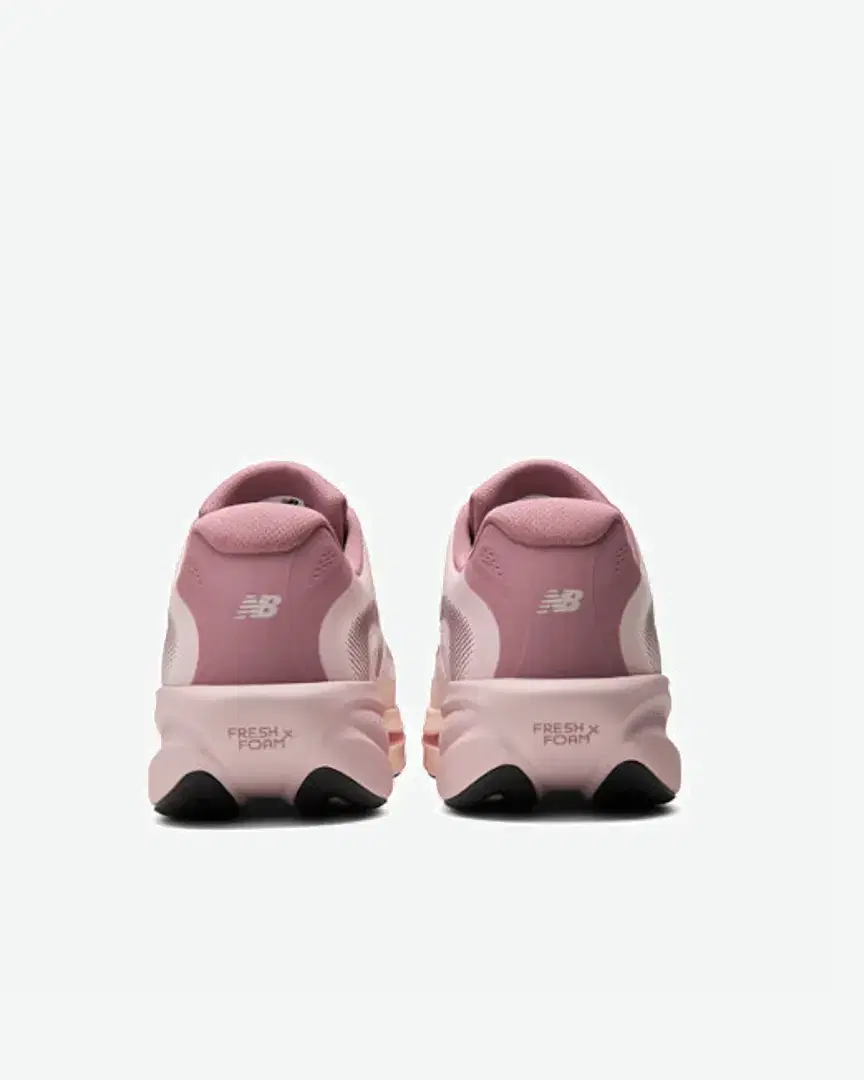 New Balance Ellipse X Gabby Thomas M - MELPS2EM (4) au meilleur prix !