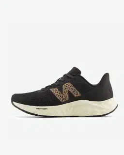 New Balance Fresh Foam Arishi V4 Mujer – 1/6