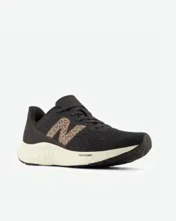 New Balance Fresh Foam Arishi V4 Mujer – 2/6
