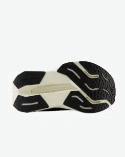 New Balance Fuelcell Propel V5 Hombre – 4/5