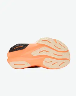 New Balance Fuelcell Rebel V4 Mujer – 4/5