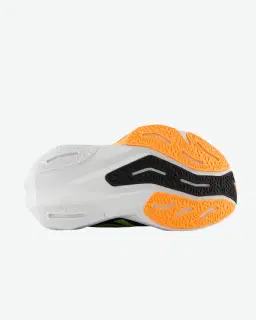 New Balance Fuelcell Rebel V4 Mujer – 4/5