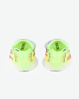 New Balance Fuelcell Rebel V4 Mujer – 4/5