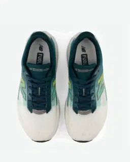 New Balance Fuelcell Rebel V5 Hombre – 4/6