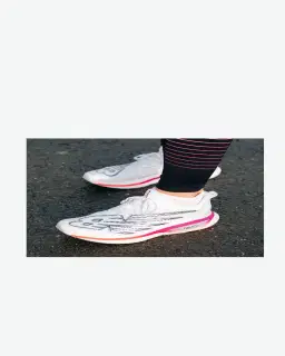 New Balance Fuelcell Sc Elite V3 Mujer – 6/9