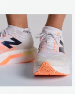 New Balance Fuelcell Supercomp Elite V4 Mujer – 3/6