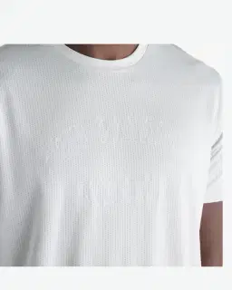 Camiseta del Club de Correr Grey Day de New Balance Hombre – 3/6