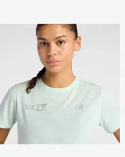 Camiseta Esencial Rc Edición Londres New Balance Mujer – 3/6