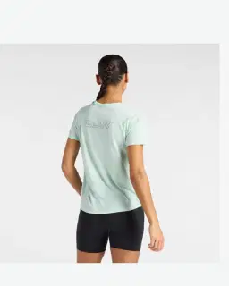 Camiseta Esencial Rc Edición Londres New Balance Mujer – 4/6