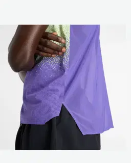 Singlet Impreso Ultra Ligero para el Día de Carrera New Balance Hombre – 5/6