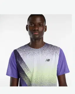 Camiseta impresa ultra ligera New Balance Race Day Hombre – 3/6