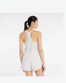 Camiseta sin mangas ultra ligera de carrera New Balance Mujer – 3/6