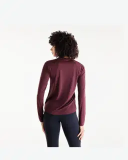 New Balance Rc Esencial Manga Larga Mujer – 4/6