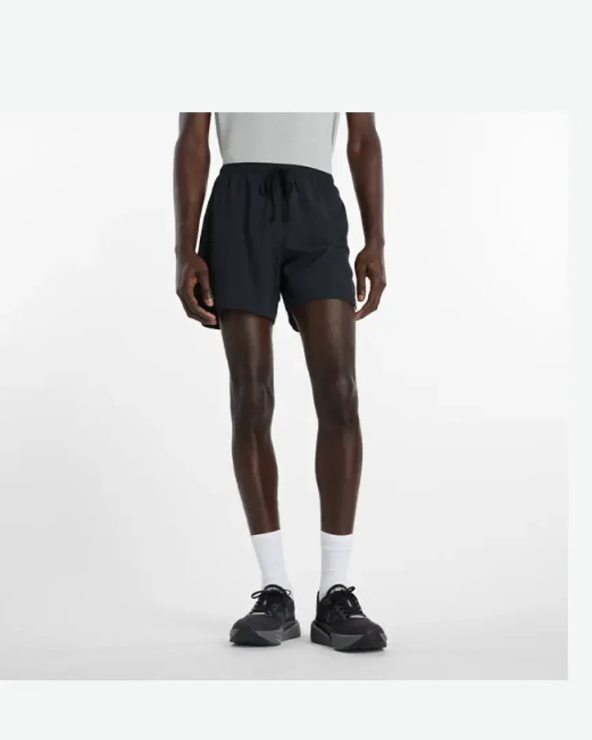 Nuevo Balance Rc Esencial Short 5" Hombre