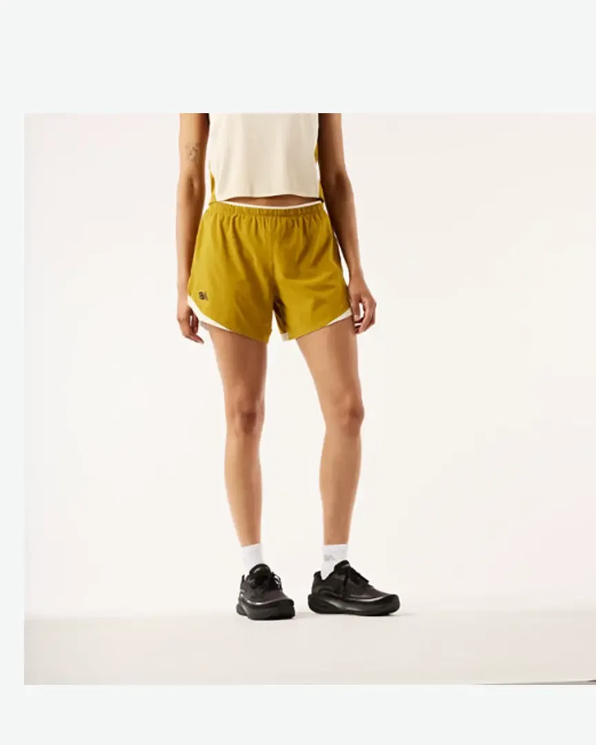 Pantalón corto esencial Rc de New Balance 5" Mujer