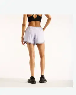 Pantalón corto esencial Rc de New Balance 5" Mujer – 4/6