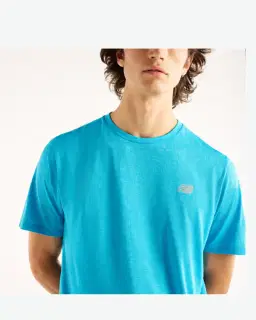 Camiseta Esencial Rc New Balance Hombre – 5/6