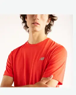 Camiseta Esencial Rc New Balance Hombre – 5/6