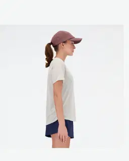 Camiseta Esencial Rc de Nueva Balance Mujer – 5/6