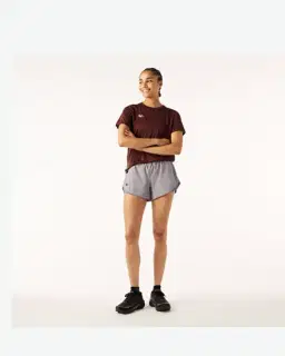 Camiseta Esencial Rc de Nueva Balance Mujer – 1/5