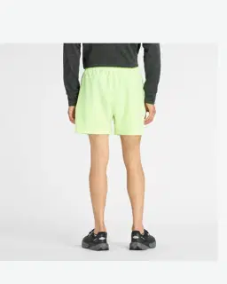 Short Deportivo Esencial New Balance 5" Hombre – 4/5