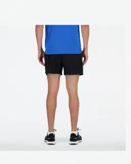 Short Deportivo Esencial New Balance 5" Hombre – 4/5
